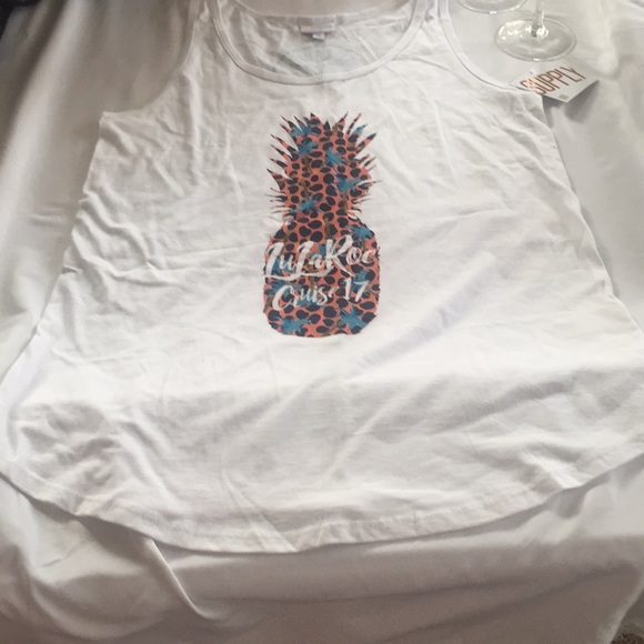 lularoe cruise 2017 tank top - Picture 3 of 7